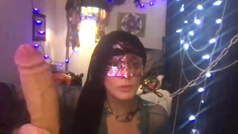goldynsilvyrempress online show from May 24, 4:50 am