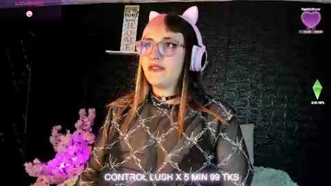 Snapshot of gomory_kitty chatting on June 9, 1:23 pm gomory_kitty online show from June 9, 1:23 pm
