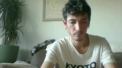 Snapshot of gon835 chatting on November 13, 12:48 pm Gon835 online show from November 13, 12:48 pm