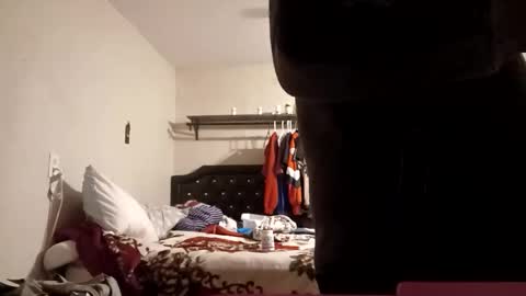 Snapshot of gonr369 chatting on January 6, 8:18 am gonr369 online show from January 6, 8:18 am