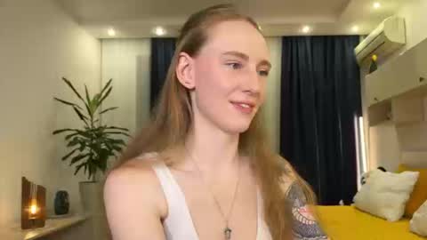 Polly online show from March 18, 3:59 pm