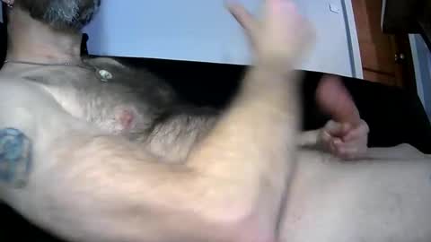 goodboy1979 online show from February 11, 6:18 am