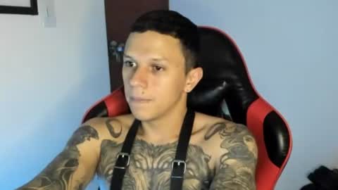 Snapshot of goodboy69i chatting on June 12, 10:52 pm goodboy69i online show from June 12, 10:52 pm