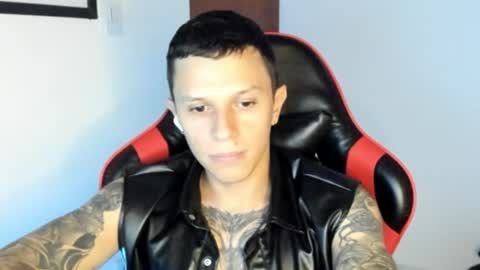 Snapshot of goodboy69i chatting on June 13, 4:49 pm goodboy69i online show from June 13, 4:49 pm