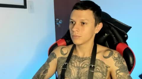Snapshot of goodboy69i chatting on June 29, 1:12 am goodboy69i online show from June 29, 1:12 am