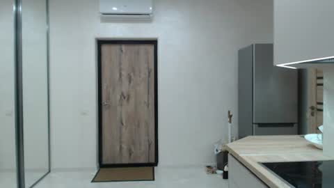 goodgg229975 online show from July 23, 7:17 am