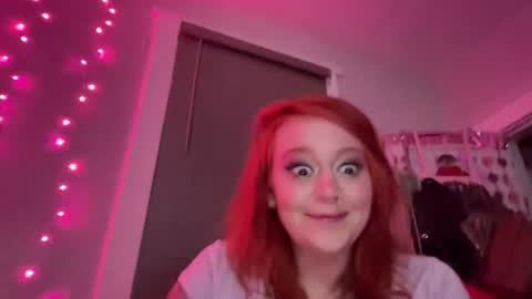 Minxie Monroe online show from June 29, 4:41 am