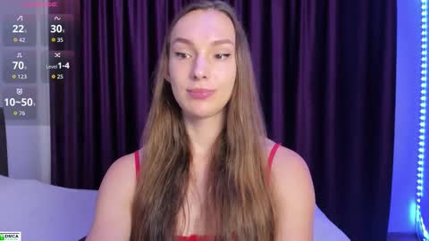 Snapshot of goodnight_kitty chatting on November 3, 9:59 pm goodnight_kitty online show from November 3, 9:59 pm