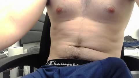 Snapshot of goofysmile720 chatting on December 15, 11:20 pm Goofysmile720 online show from December 15, 11:20 pm