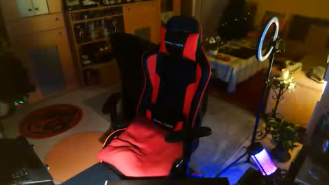 google5001 online show from May 5, 3:03 am