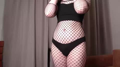 Yulia 24  online show from February 25, 2:05 pm