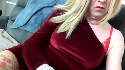 Snapshot of gorama44 chatting on March 23, 8:40 am gorama44 online show from March 23, 8:40 am