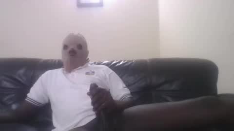 Snapshot of gorashado chatting on November 8, 12:00 am Sexy Black Model online show from November 8, 12:00 am