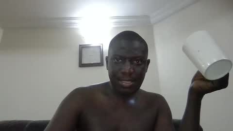 Snapshot of gorashado chatting on January 10, 7:26 pm Sexy Black Model online show from January 10, 7:26 pm