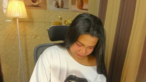 RIANA online show from July 27, 6:48 pm