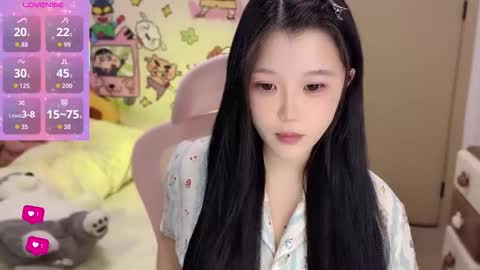 gorgeous girl33 online show from November 2, 8:33 pm