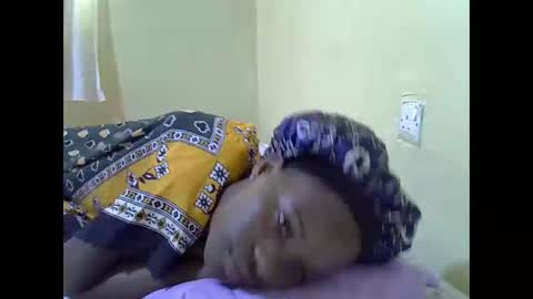 gorgeous_maya1 online show from March 1, 6:15 am