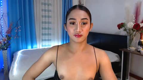 gorgeous_nicole online show from January 6, 7:56 pm