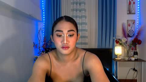 gorgeous_nicole online show from January 8, 5:48 pm