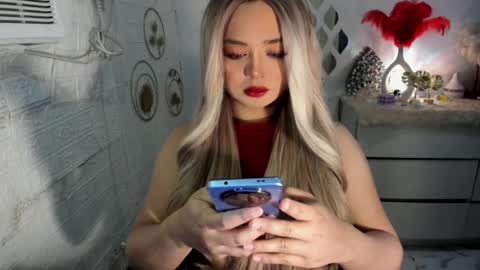 Snapshot of gorgeousamandarose chatting on January 15, 1:56 am Amanda rose online show from January 15, 1:56 am