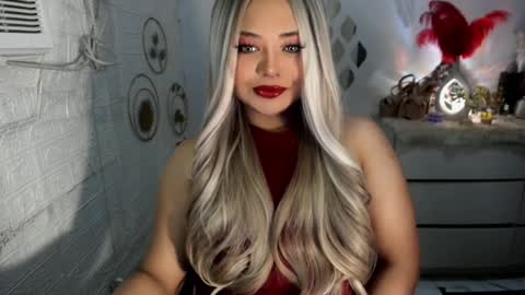 Snapshot of gorgeousamandarose chatting on February 2, 5:15 pm Amanda rose online show from February 2, 5:15 pm