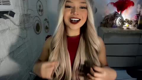 Snapshot of gorgeousamandarose chatting on February 21, 6:37 pm Amanda rose online show from February 21, 6:37 pm