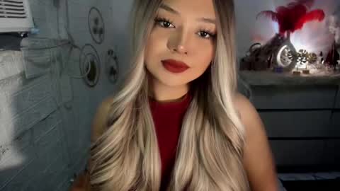 Snapshot of gorgeousamandarose chatting on March 4, 8:57 am Amanda rose online show from March 4, 8:57 am