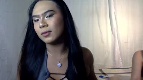 gorgeousdark_maria online show from July 3, 5:47 am