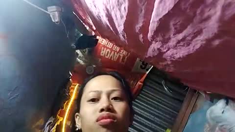 GorgeousPinay babe online show from September 22, 12:51 pm