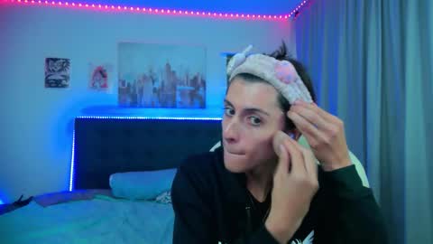 goth_minerva online show from February 24, 1:42 pm