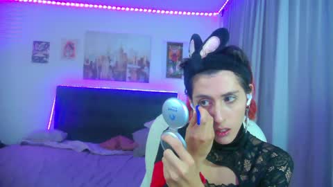 goth_minerva online show from May 1, 2:21 pm