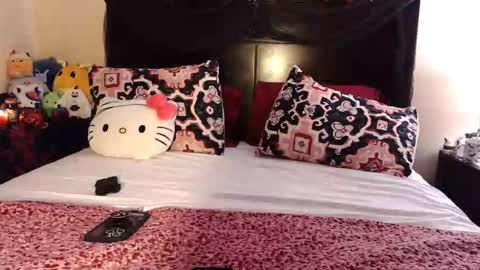 Snapshot of gothbaby305 chatting on December 2, 5:46 am gothbaby305 online show from December 2, 5:46 am