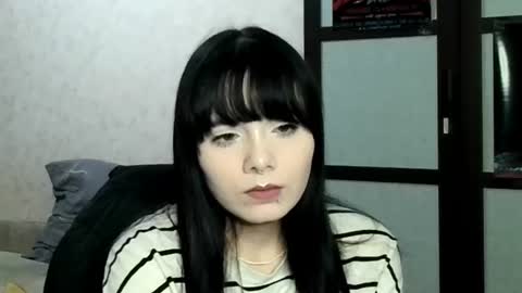 Snapshot of gothickq chatting on July 1, 9:58 pm gothickq online show from July 1, 9:58 pm