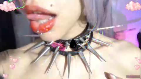        online show from August 7, 6:15 am