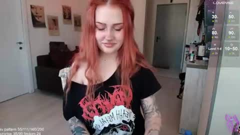 Snapshot of gothkittys chatting on June 21, 1:03 pm traumfrau Kira angel face devil eyes I SELL A LOT VIDEO IN GALLERY online show from June 21, 1:03 pm