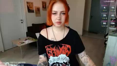 Snapshot of gothkittys chatting on July 16, 8:31 am traumfrau Kira angel face devil eyes I SELL A LOT VIDEO IN GALLERY online show from July 16, 8:31 am