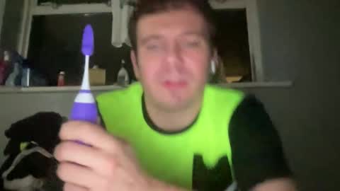 Snapshot of gotitgoin_ chatting on November 11, 11:49 pm GotItGoin online show from November 11, 11:49 pm