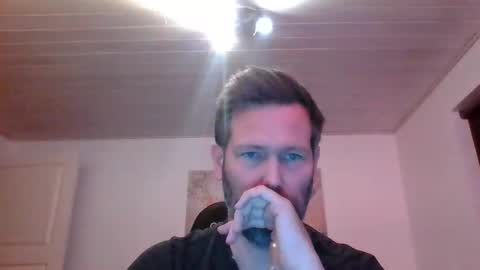 Snapshot of gottalop chatting on November 21, 5:11 pm gottalop online show from November 21, 5:11 pm