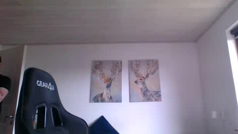 gottalop online show from March 10, 10:20 am