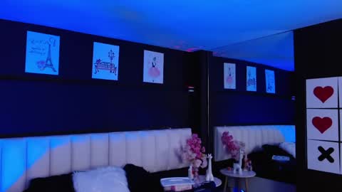 Meredith Alessandra online show from May 23, 4:29 am