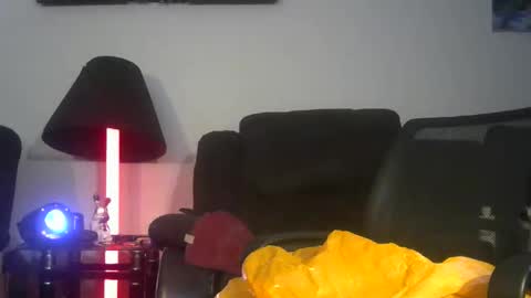 gr8peephole online show from April 22, 11:39 pm