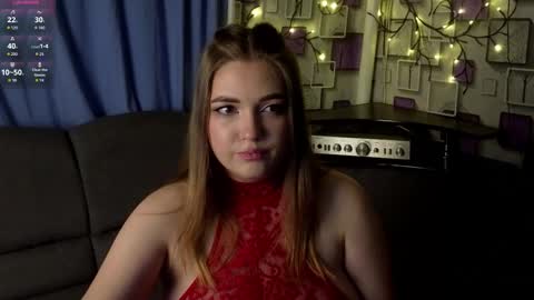 Snapshot of grace054 chatting on October 12, 11:37 pm Grace online show from October 12, 11:37 pm