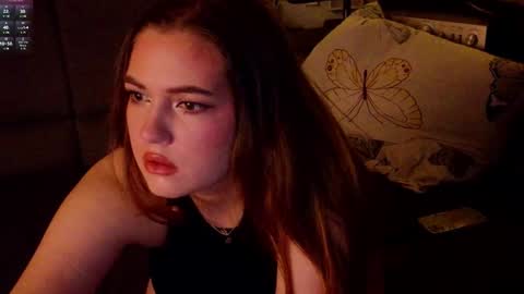 Snapshot of grace054 chatting on November 30, 12:03 am Grace online show from November 30, 12:03 am