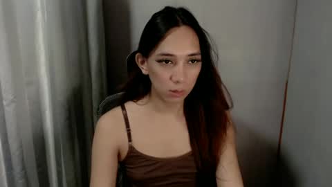 HoneyGrace online show from June 22, 4:42 am