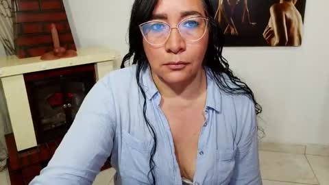Snapshot of grace_mature_milf chatting on October 30, 10:16 am grace_mature_milf online show from October 30, 10:16 am