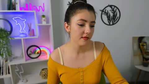 grace_more online show from March 14, 7:19 pm