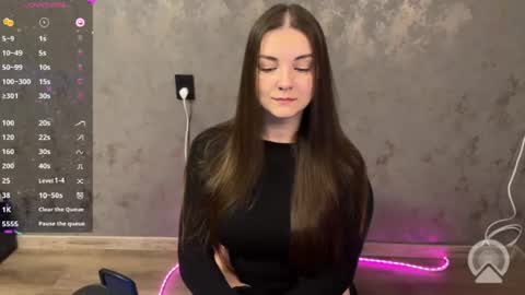 Snapshot of gracebrownnn chatting on June 12, 8:08 pm Grace Brown online show from June 12, 8:08 pm