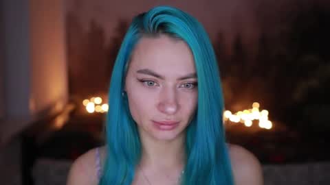 Snapshot of gracegreen chatting on December 14, 4:12 pm I will be glad to see you 30 N 1800 - 2300 gmt3 online show from December 14, 4:12 pm