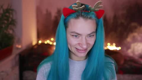 Snapshot of gracegreen chatting on December 22, 5:43 pm I will be glad to see you 30 N 1800 - 2300 gmt3 online show from December 22, 5:43 pm