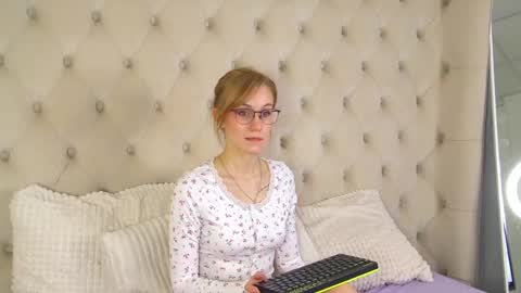 Grace online show from April 23, 4:46 am